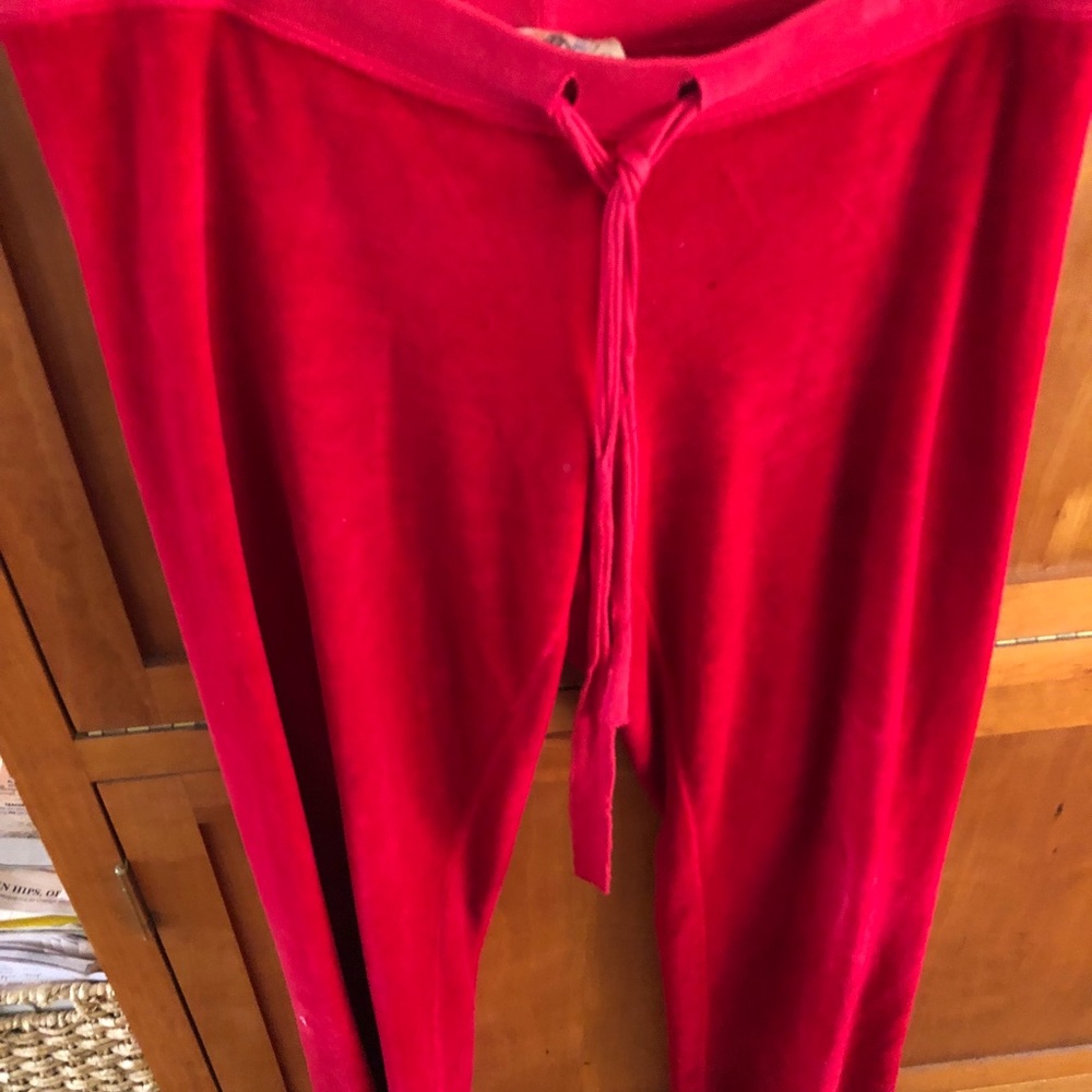 Juicy Sweatpants (matching top available)